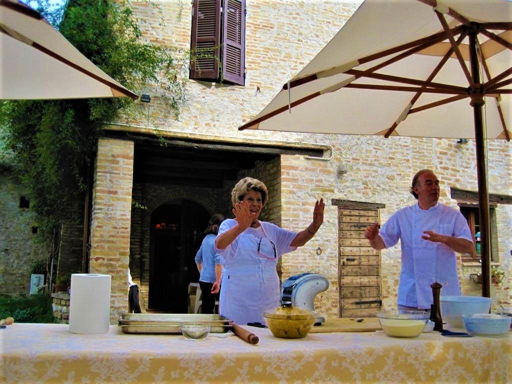 Agriturismo Camiano Piccolo Montefalco Eksteriør bilde