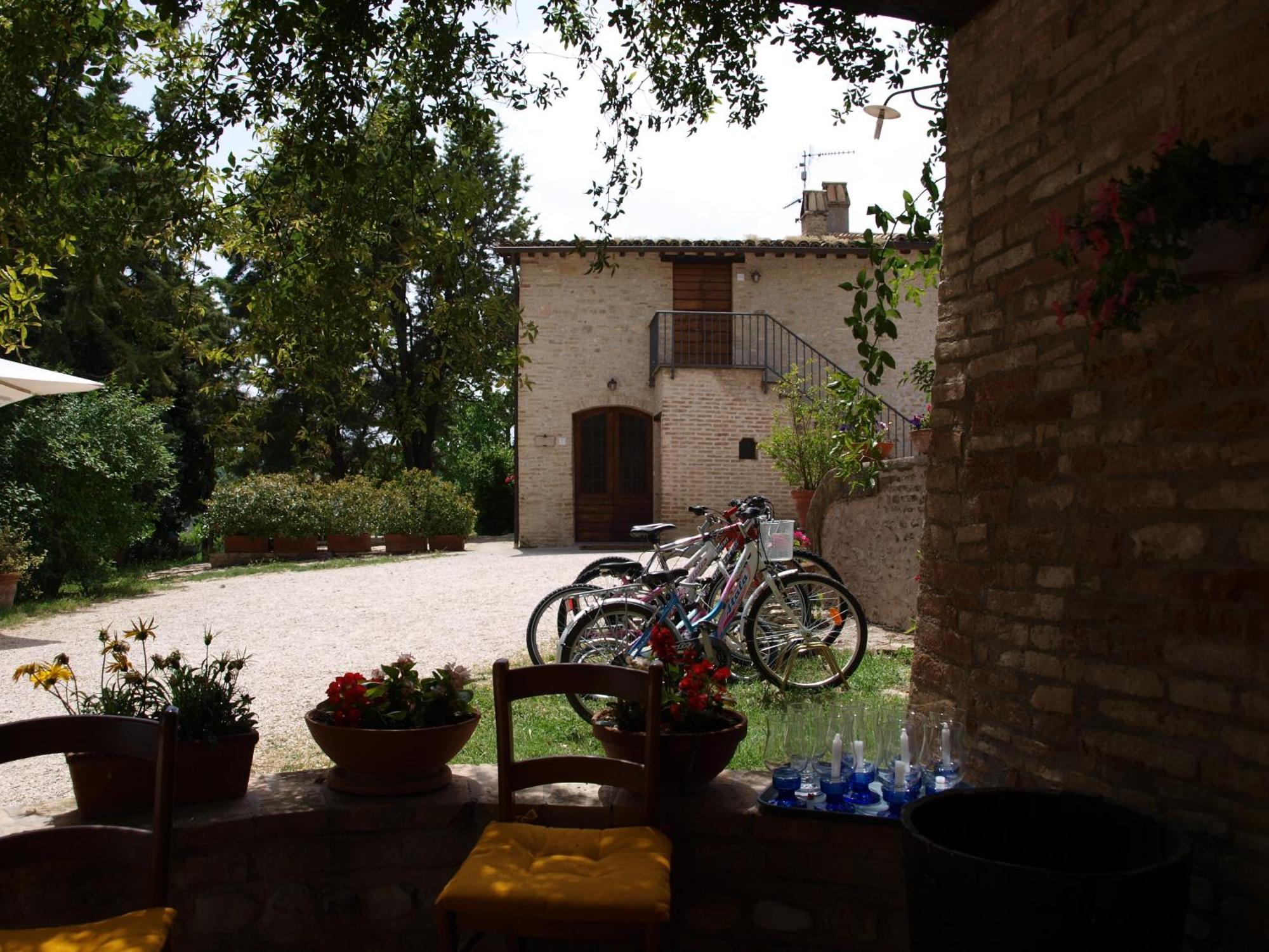 Agriturismo Camiano Piccolo Montefalco Eksteriør bilde
